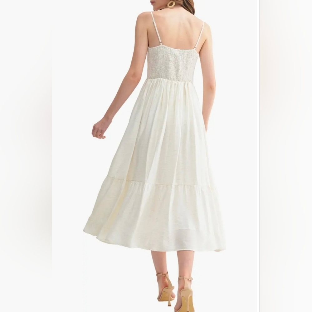 All In Favor Corset Bodice Textured Midi Dress 1️⃣ - Picture 2 of 7